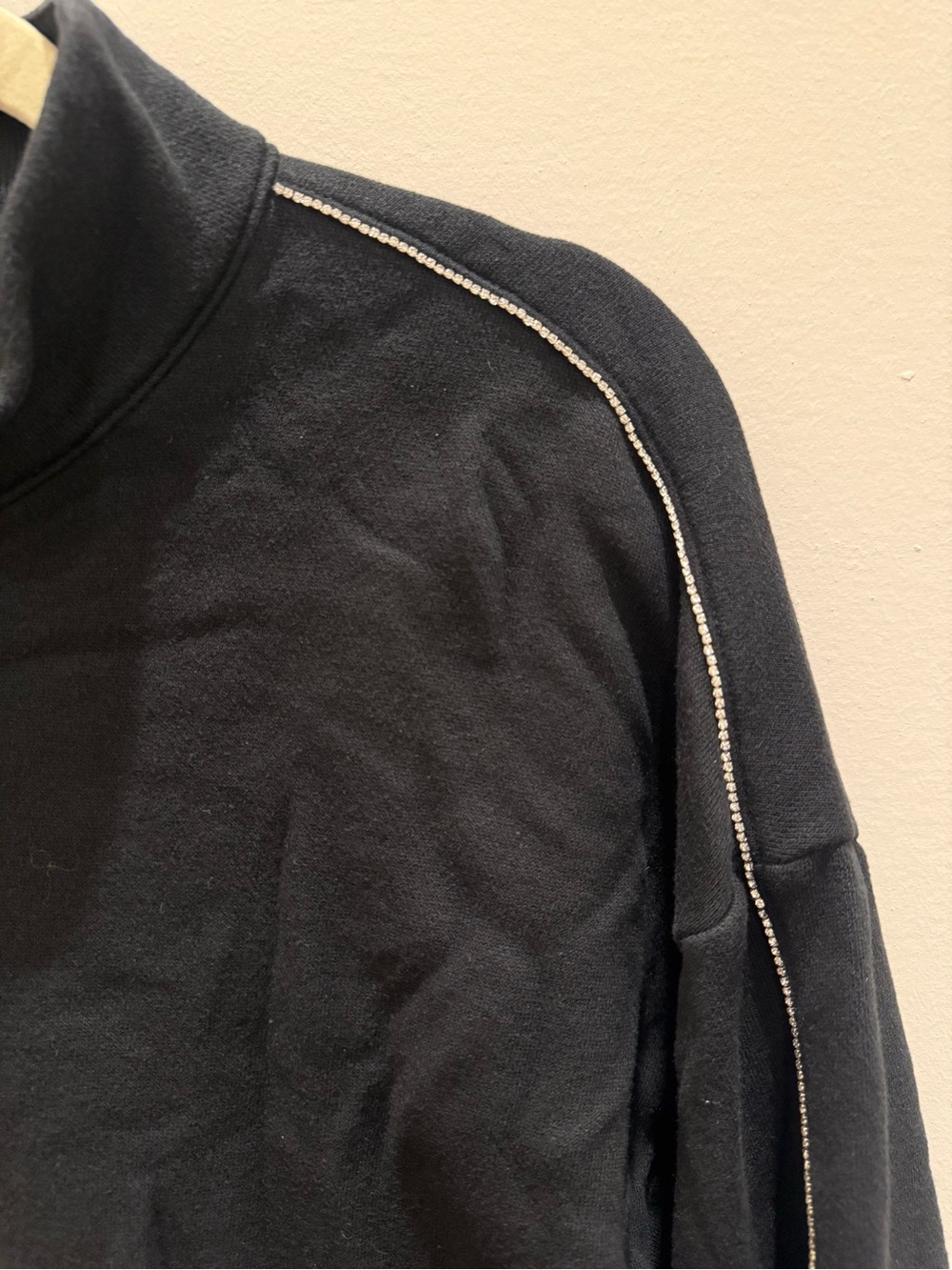 Victoria's Secret Black Half-Zip Sweatshirt Rhinestone Detailing Size XXL - Picture 2 of 5
